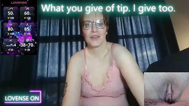 PernillaGirl online show from 03.02.25