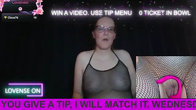 PernillaGirl online show from 09.17.25