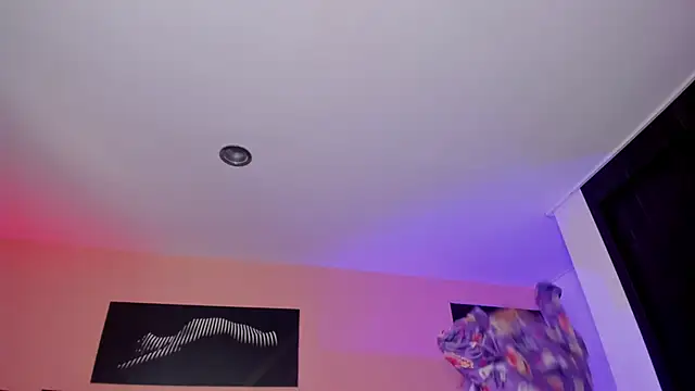 Snapshot of ChloeConnorr chatting on 03.19.25 ChloeConnorr online show from 03.19.25