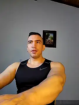 Snapshot of jhay-crux chatting on 12.05.24 jhay-crux online show from 12.05.24