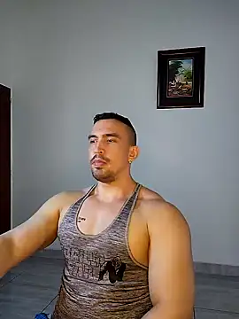 Snapshot of jhay-crux chatting on 12.12.24 jhay-crux online show from 12.12.24