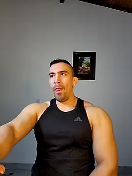 Snapshot of jhay-crux chatting on 12.17.24 jhay-crux online show from 12.17.24