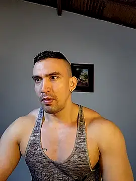 Snapshot of jhay-crux chatting on 01.03.25 jhay-crux online show from 01.03.25