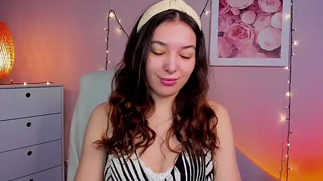 Meagn Extasy online show from 03.23.25