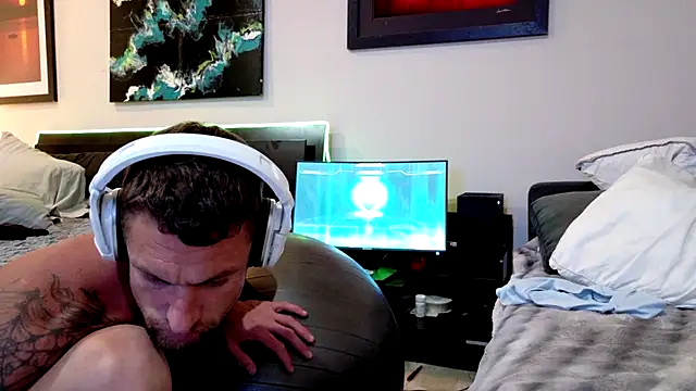 Snapshot of klownman1 chatting on 01.19.26 klownman1 online show from 01.19.26