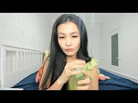 Missykitty01 online show from 12.16.25