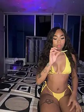 Lya-Kasandra online show from 01.08.25