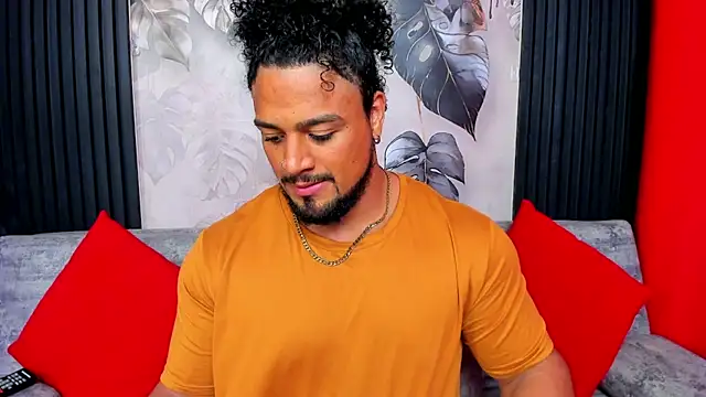 MikeEstevess online show from 04.12.26