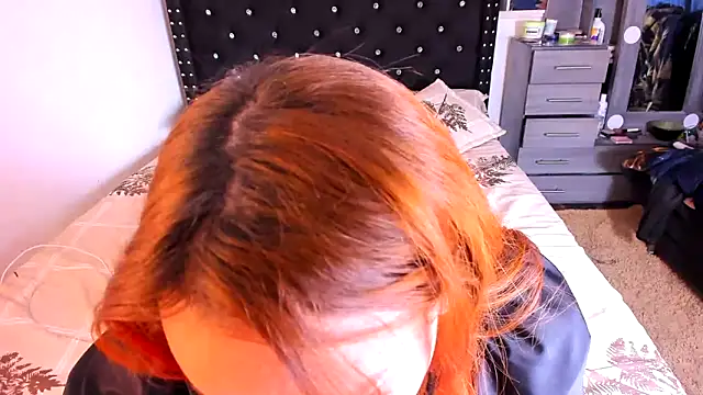 valerie luxe  online show from 12.23.24