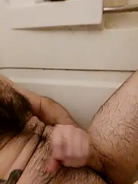 hungandnerdy420 online show from 12.14.25