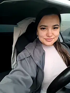 stacy stoone online show from 10.08.25