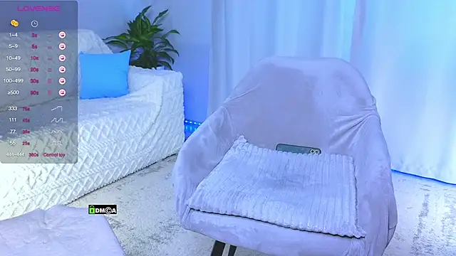 lisa art online show from 02.25.25