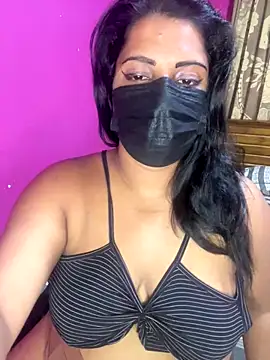 NOORA-GIRL online show from 10.16.25