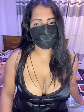 NOORA-GIRL online show from 12.19.25