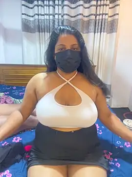 NOORA-GIRL online show from 02.16.26