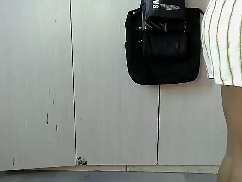 Destiny Desire online show from 11.13.25