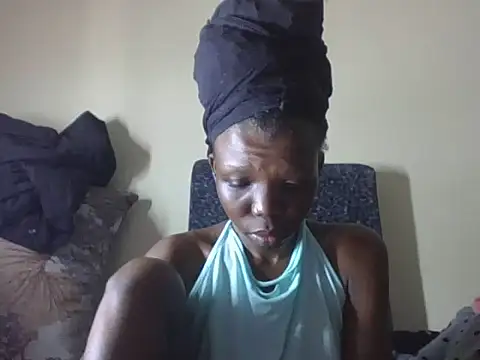 Snapshot of Baddie_Floxxy chatting on 05.28.26 Baddie Floxxy online show from 05.28.26