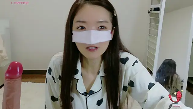 momochan88 online show from 06.05.26