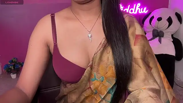 Snapshot of ridhima_ranii chatting on 03.12.25 ridhima ranii online show from 03.12.25