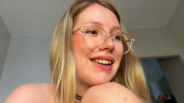 HoneyAudrey online show from 01.09.25