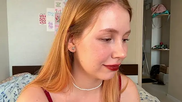 HoneyAudrey online show from 02.21.26