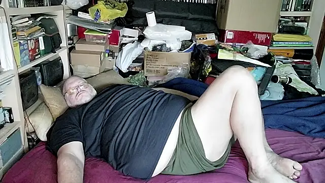 hadeszeuss2 online show from 02.18.25