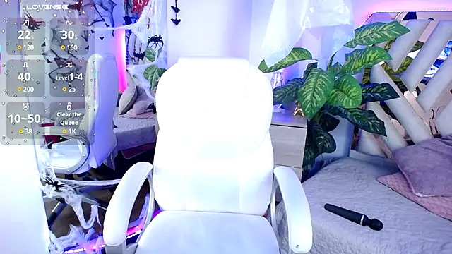 Camille jhonson online show from 11.14.25