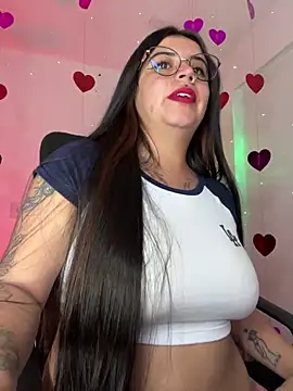 Devilsweet17 online show from 02.16.25