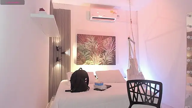 emma alice  online show from 12.03.25