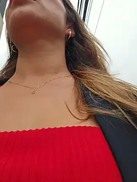 Karen San Miguel online show from 03.25.26