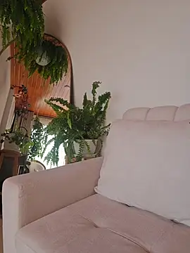 Karen San Miguel online show from 04.03.26