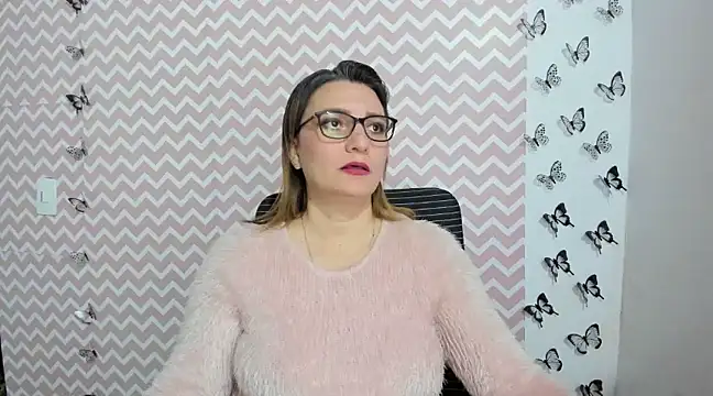 Snapshot of Amie_Adams82_ chatting on 01.15.25 Amie Adams82 online show from 01.15.25