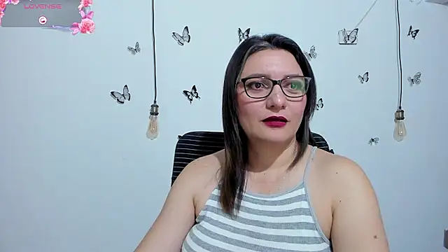 Snapshot of Amie_Adams82_ chatting on 01.16.26 Amie Adams82 online show from 01.16.26