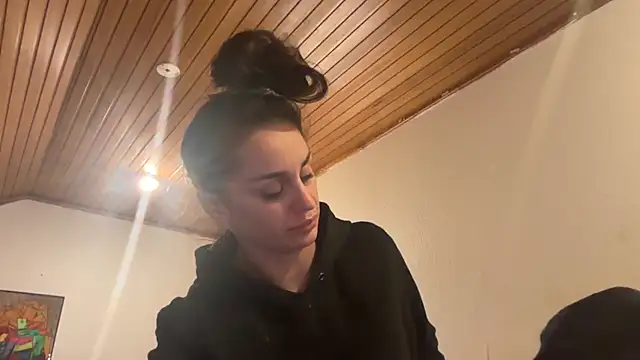 JeSuisUnTapin online show from 03.12.26