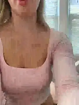 LoveShae  online show from 11.05.25