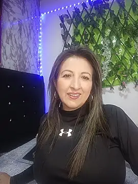 any mour online show from 11.11.25