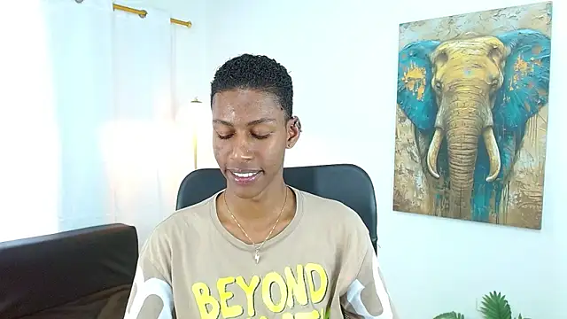 maiki18  online show from 12.18.25