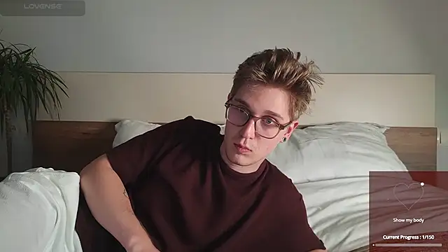 Shirizi online show from 11.12.25