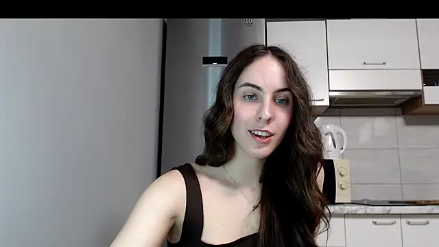 Snapshot of SierraSky_ chatting on 05.12.26 SierraSky online show from 05.12.26