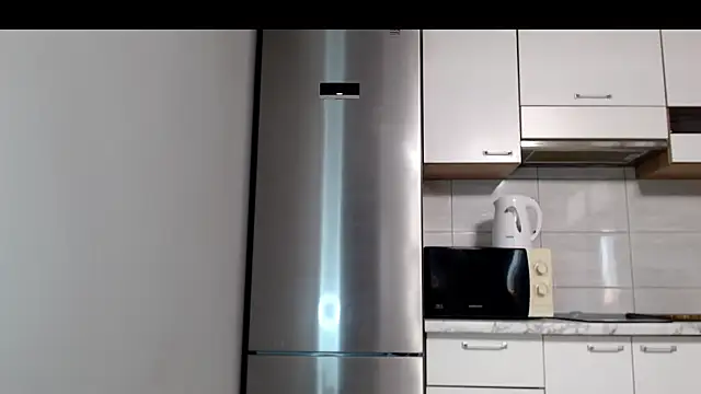 Snapshot of SierraSky_ chatting on 06.02.26 SierraSky online show from 06.02.26