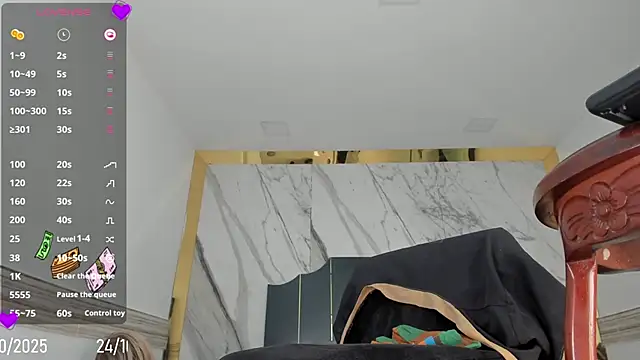 Victtoria Parker online show from 10.24.25