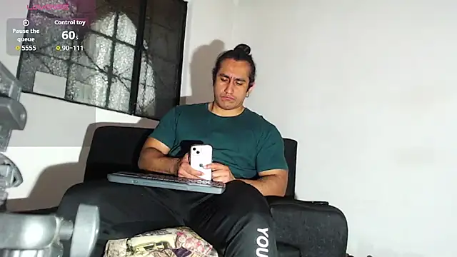 willian m777 online show from 02.05.26