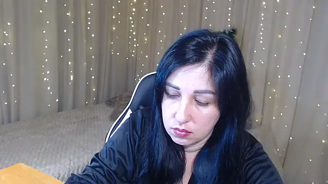 JillStevens online show from 01.12.26