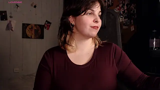 Saya sweet online show from 12.17.25