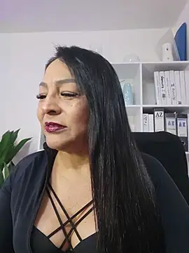 Snapshot of Gina_Myers chatting on 05.24.26 Gina Myers online show from 05.24.26