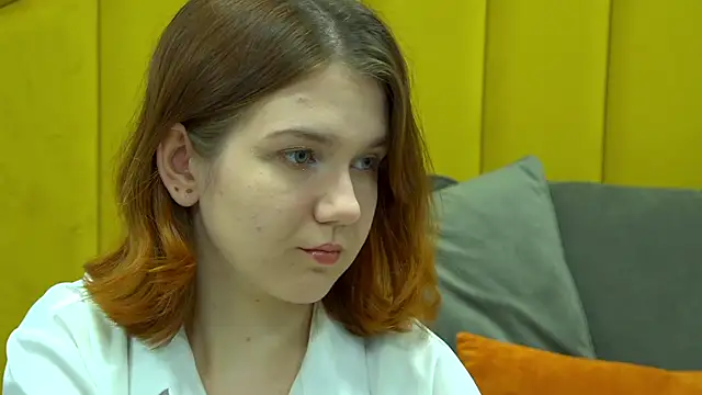 LessySmith online show from 04.10.26