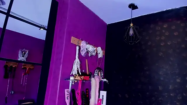 Alexa Slave online show from 12.01.25