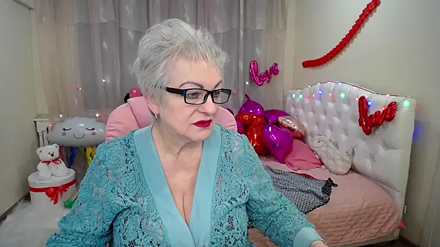 KayleSmoll online show from 02.03.25