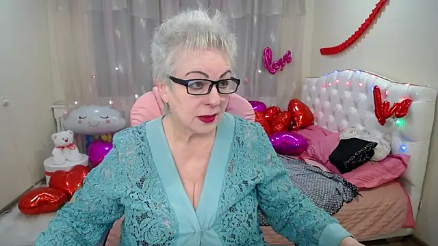 KayleSmoll online show from 02.07.25