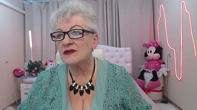 KayleSmoll online show from 05.29.26